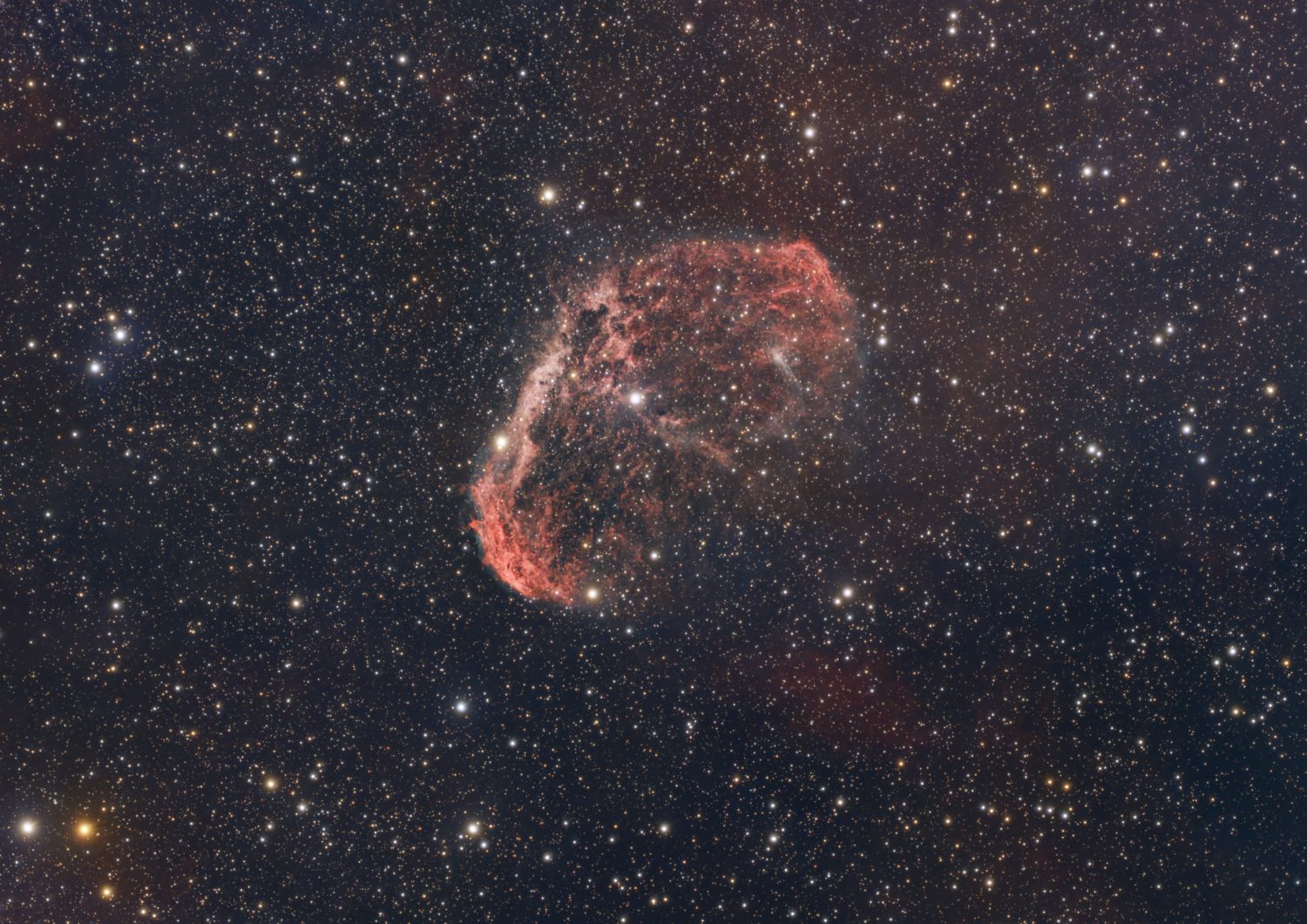 NGC 6888 - Meglica Polmesec (The Crescent Nebula)